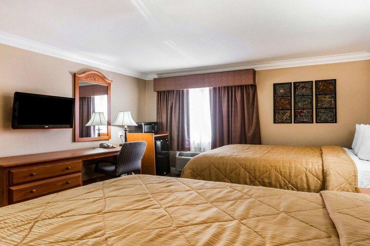 Quality Inn & Suites Atlanta Airport South College Park Buitenkant foto