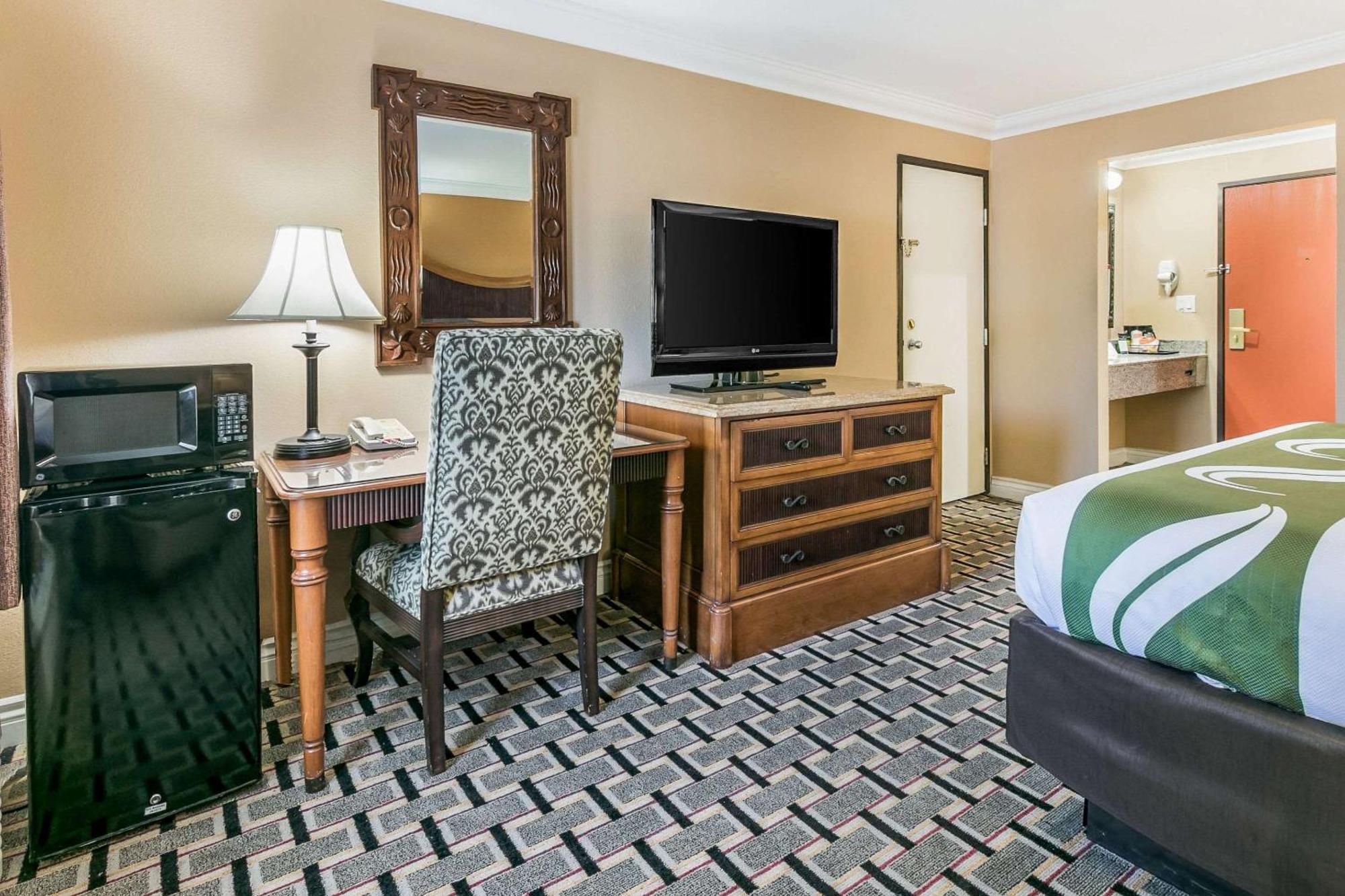 Quality Inn & Suites Atlanta Airport South College Park Buitenkant foto